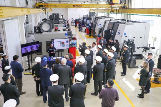 Recorrido por las instalaciones por las autoridades